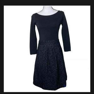 Theory Size 4 Dress Black Gray Wool Blend A Line Boat Neck Knit